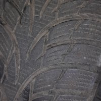 Зимни гуми Nokian , снимка 5 - Гуми и джанти - 42993721