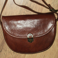 нова малка дамска чанта естествена кожа, снимка 2 - Чанти - 44922241