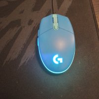 Gaming мишка logitech g102 в синьо, снимка 1 - Клавиатури и мишки - 43899954