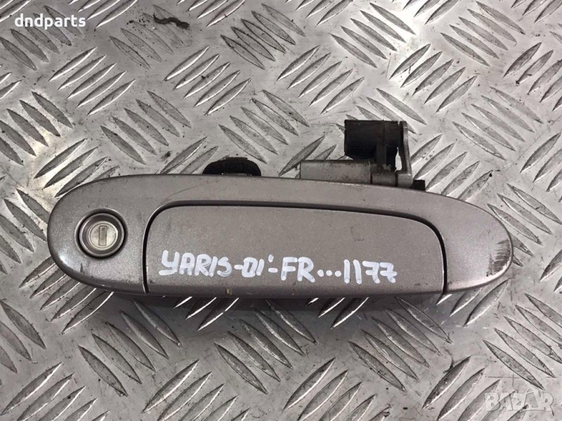 Предна дясна дръжка Toyota Yaris,2001г., снимка 1