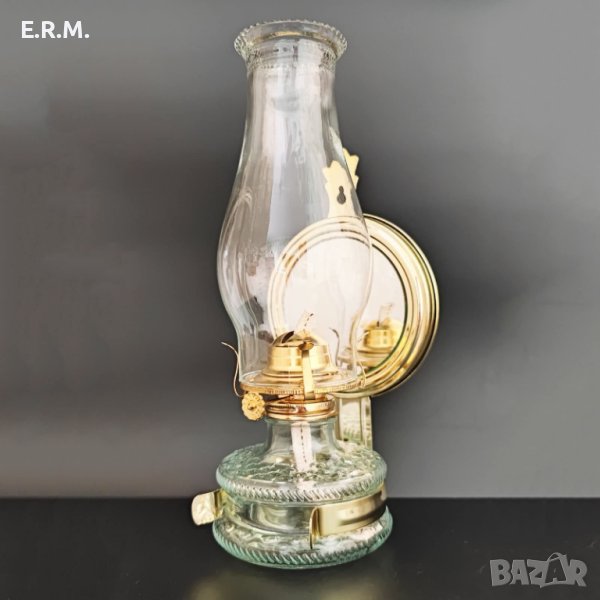 Керосинова лампа Ретро носталгичен Английски стил газов фенер маслена лампа, снимка 1