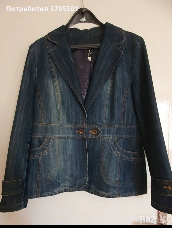 Дамски дрешки , снимка 1