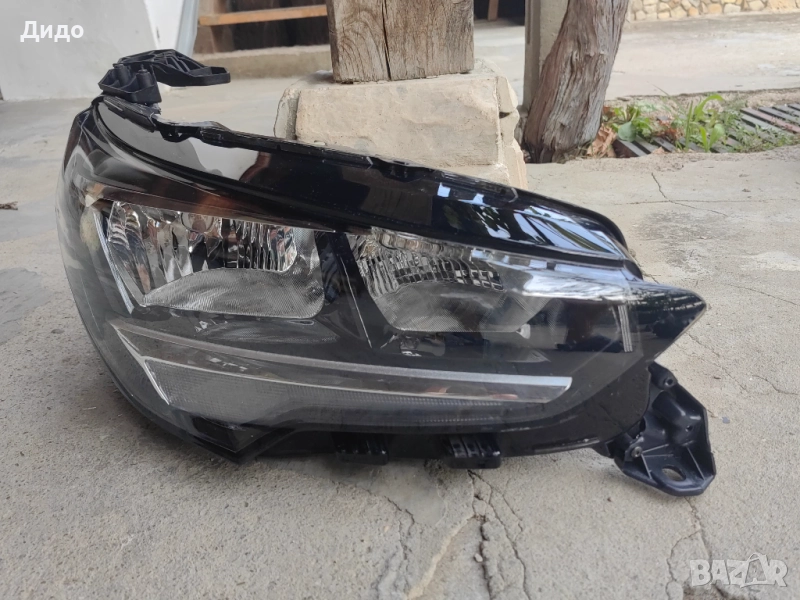 Фар Opel Corsa F десен / Фар Опел Корса Ф / Фар Corsa F Оригинален, снимка 1