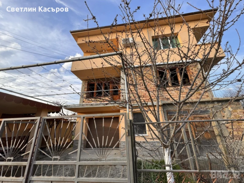 Продавам къща в с.Първомайци обл. В.Търново , снимка 1