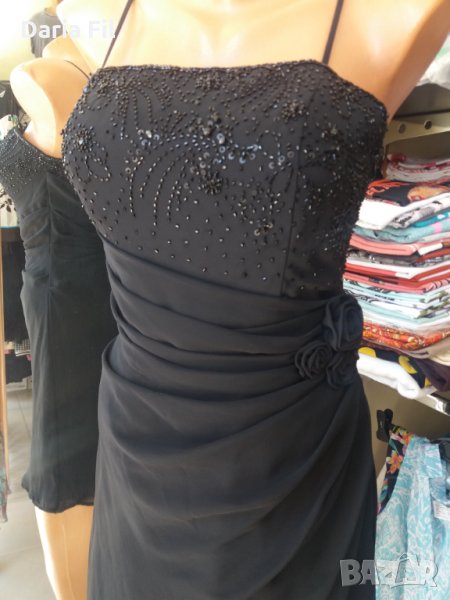 УНИКАЛНО КРАСИВА черна парти рокля размер С/М, снимка 1