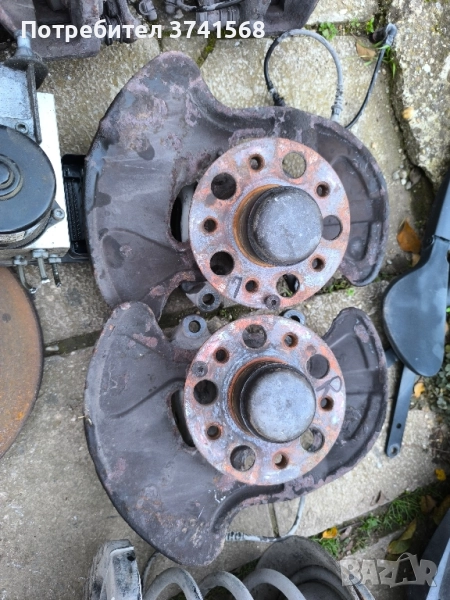 продавам предни главини Mercedes w203, снимка 1