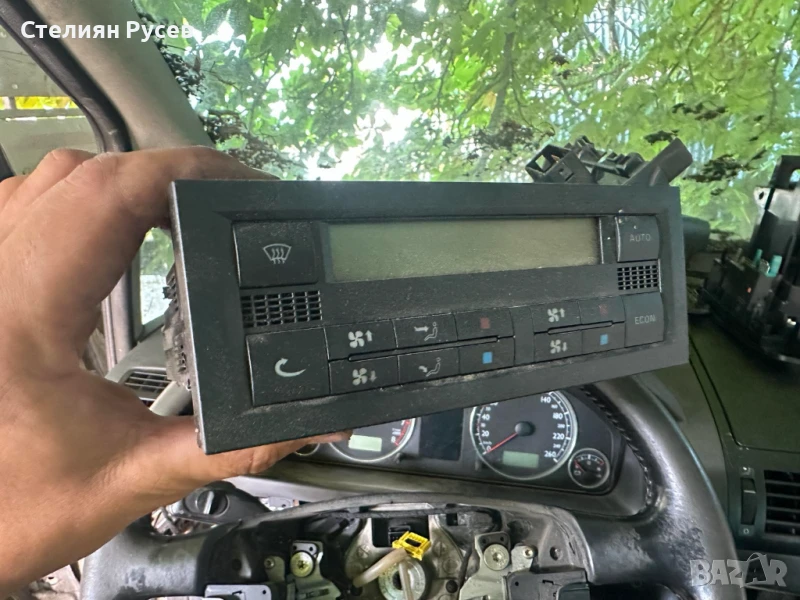  панел за управление  за климатроник за VW Sharan 2.8i 204кс VR6 2002г - цена 60 лв  - здрави пиксел, снимка 1