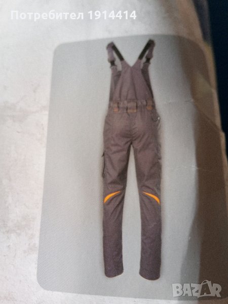 Работен гащеризон, голям размер  56 – ХХХL, промазана водоустойчива материя, практични джобове,, снимка 1