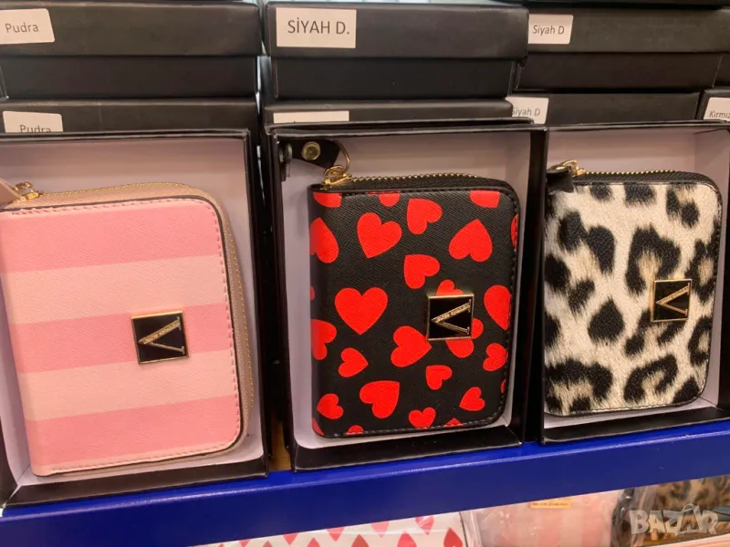 портмонета victoria's secret, снимка 1