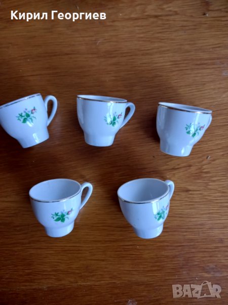  Порцеланови чаши за кафе с флорални мотиви Цената е за бройка, снимка 1