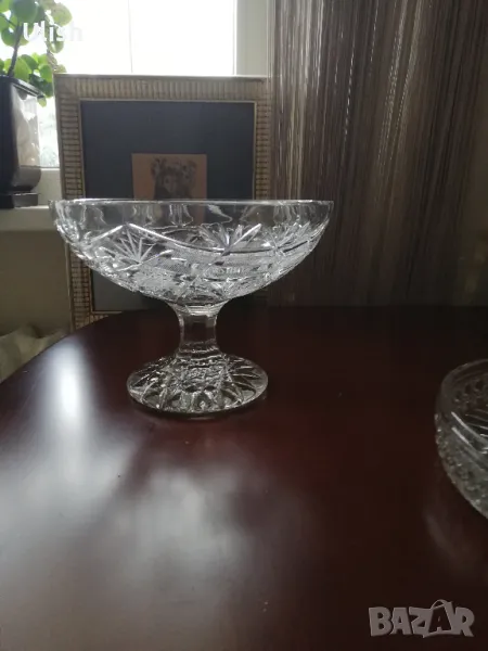 Масивна кристална купа на столче, снимка 1