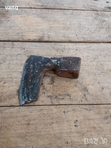 Стара брадва, снимка 1