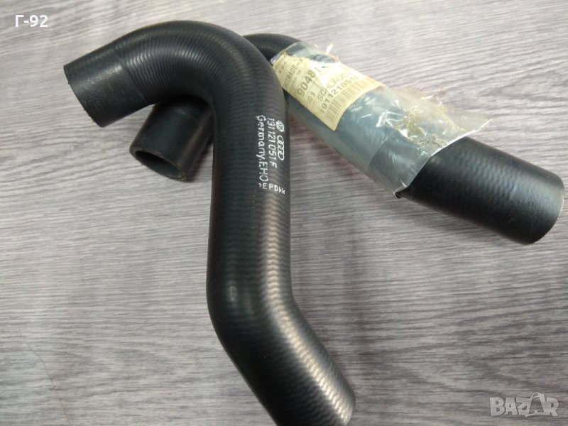 191121051F**NEU**VAG**Маркуч на радиатора  GOLF 1.8 V + E 83 - 1.6 D 83 -, снимка 1