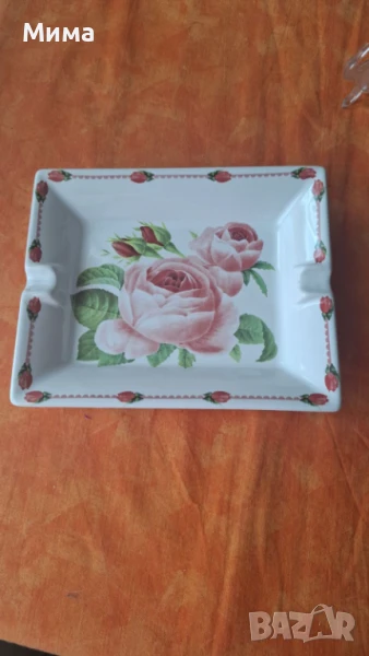 Италиански горлям пепелник, снимка 1