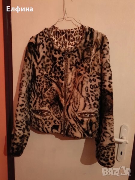 Късо палто от естествена агнешка кожа с окраска на ягуар, снимка 1
