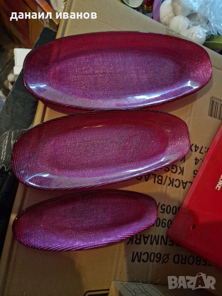 Лот 3 броя лилави стъклени плата , снимка 1