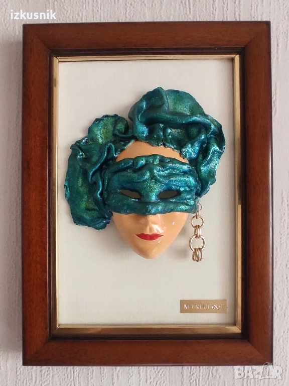 Винтидж авторска венецианска маска в рамка, снимка 1