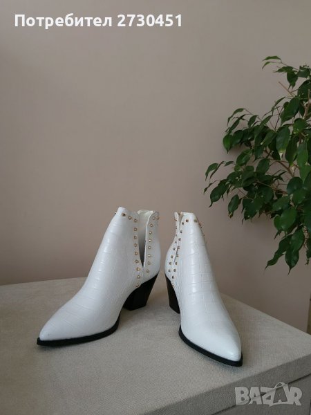 Боти, снимка 1