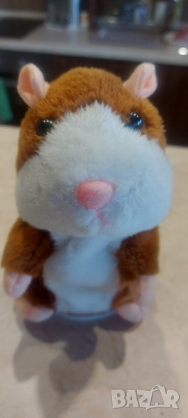 Говорещ вашите думи и играещ - Интерактивен хамстер , снимка 1