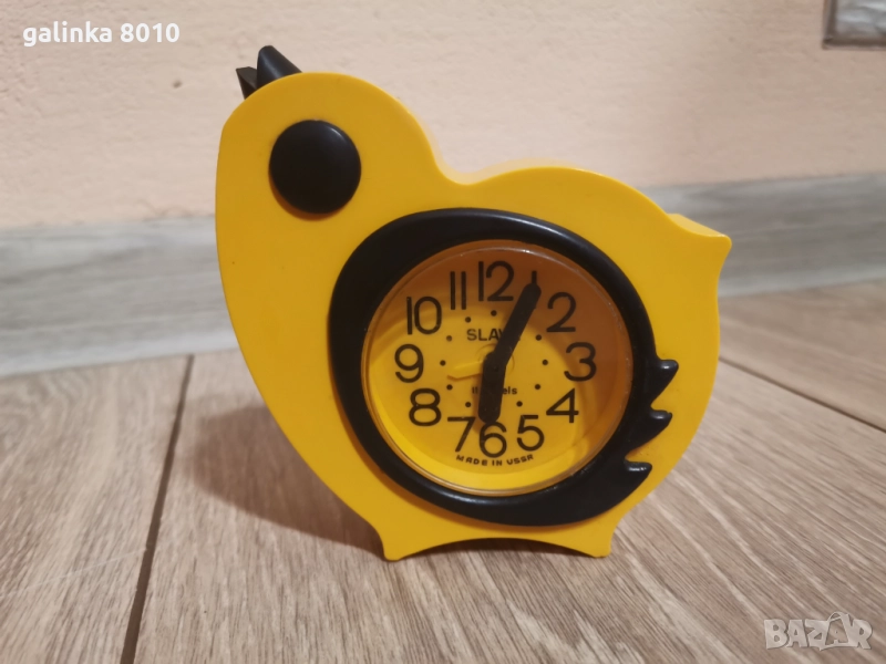 Стар работещ  рядък будилник, снимка 1