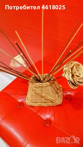 Ръчно Декорирана Вазичка/Поставка, снимка 1