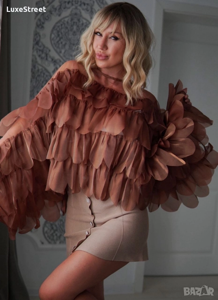 Ефектна Дамска Блуза 🤍, снимка 1