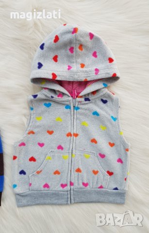 Елек Carter's 6 месеца, снимка 7 - Бебешки якета и елеци - 39299575