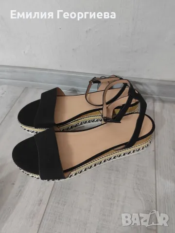 Дамски Сандали голям номер- 45, снимка 2 - Сандали - 49194383