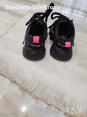 маратонки за момиче НОВИ, снимка 2 - Детски маратонки - 52488859