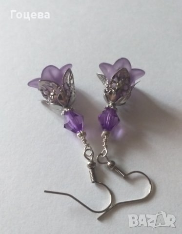 Нежни , люляково лилави и много красиви обици цветя с филигрирани орнаменти в цвят Сребро, снимка 5 - Обеци - 32430829