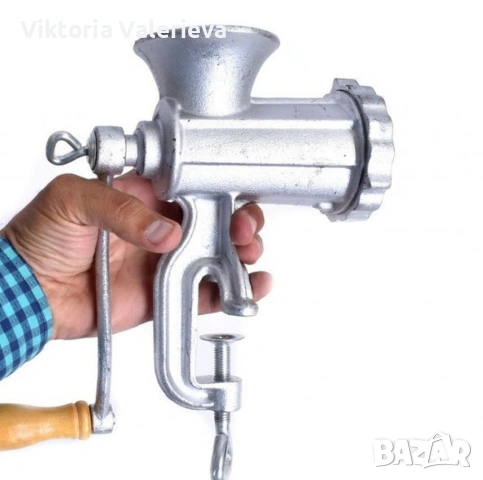 Ръчна месомелачка от неръждаема стомана Pelitte.