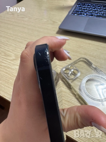 iPhone 13 със следи от употреба, снимка 4 - Apple iPhone - 52890431