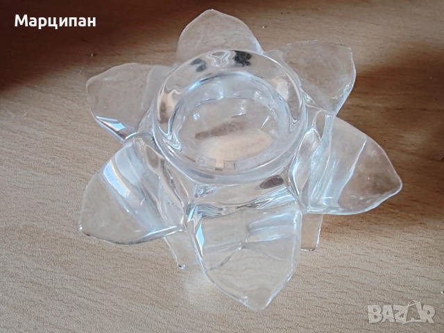 Стъклен свещник, снимка 2 - Декорация за дома - 51518301