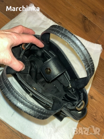 Дамска чанта Pollini, снимка 4 - Чанти - 51896164