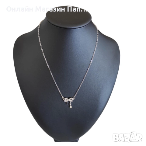 Синджирче с панделка и висящо кристално топче – цинкова сплав