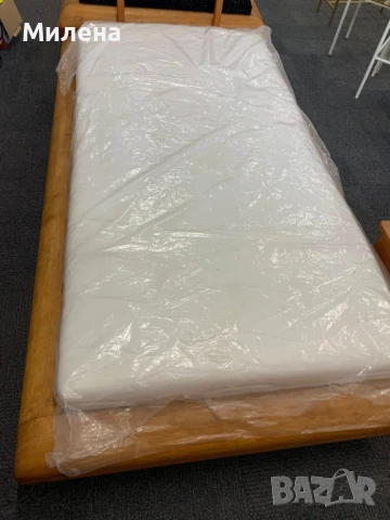 Масивен дървен спален к-т., снимка 11 - Спални и легла - 50746272