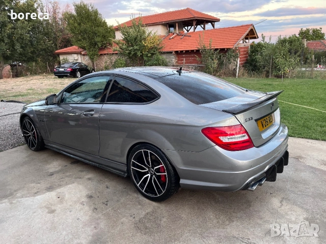 Мерцедес C63 AMG 457кс, снимка 4 - Автомобили и джипове - 53337247