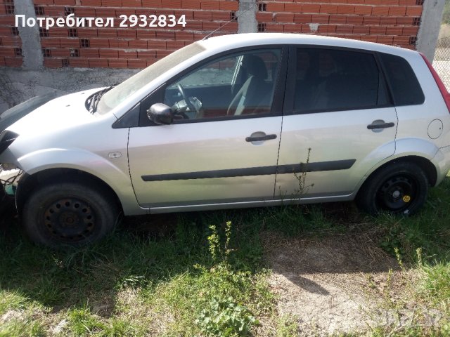 Форд фиеста 1.4 tdci , снимка 8 - Части - 43134525