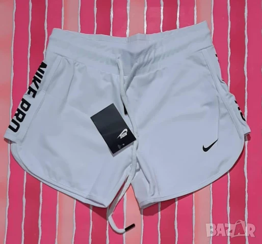 Nike Къси дамски панталонки