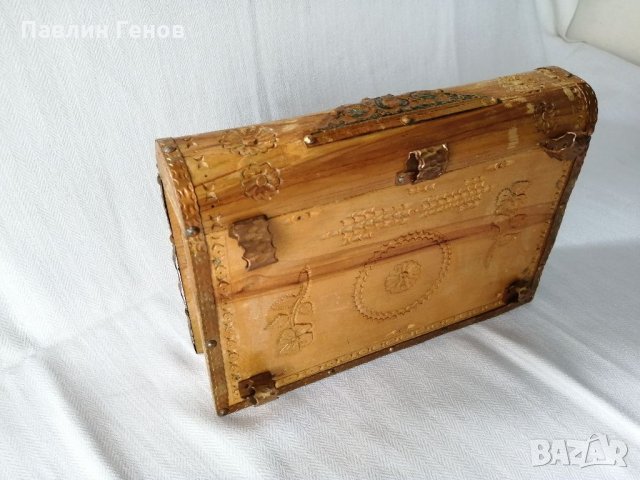 Стара дървена кутия, дърворезба, меден обков, снимка 13 - Други - 35538326