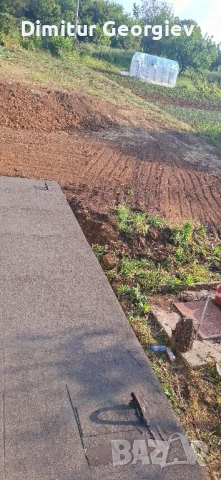 парцел с гараж 810 кв.м, снимка 11 - Парцели - 50960281