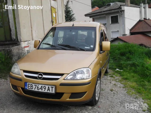 Газ/бензин.Миниван семейна/работна кола/5 места икономичен , снимка 1