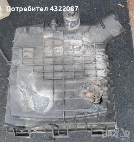 Въздушен филтър от Опел Виваро / Opel Vivaro 2.5 CDTI 135 к.с