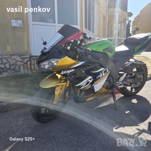 Kawasaki zx10r 2004, снимка 2 - Мотоциклети и мототехника - 52579707