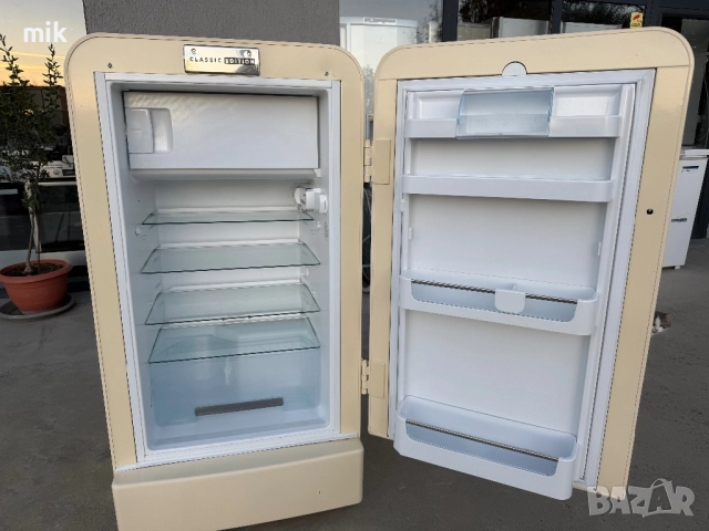 Ретро бежов хладилник с камера Bosch , снимка 10 - Хладилници - 52223769