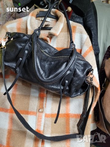 ЕСТЕСТВЕНА КОЖА,  черна чанта, снимка 10 - Чанти - 43397526