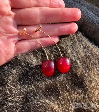 Атрактивни обеци череши, снимка 2 - Обеци - 48955698