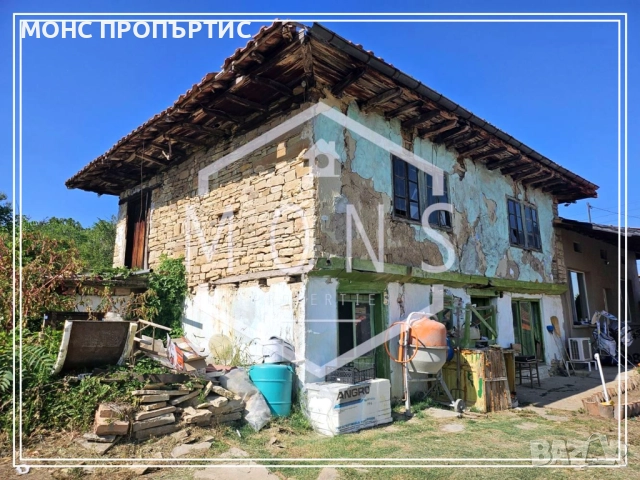 Две къщи в един парцел в с. Горна Липница, обл. В. Търново, снимка 12 - Къщи - 51439717