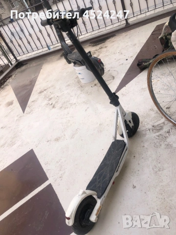 Електрическа тротинетка за ремонт, снимка 3 - Велосипеди - 53493464
