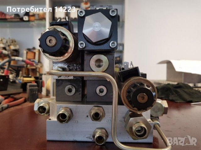 Хидравличeн разпределител от електрокар със стъпков мотор, снимка 5 - Други машини и части - 26349159